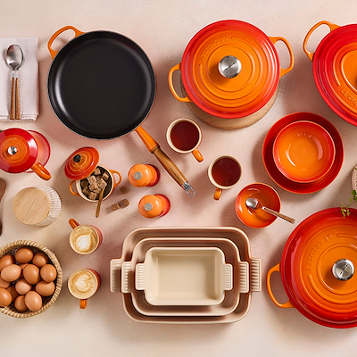 Le Creuset Signature støbejern stegepande med træhåndtag Ø28 cm volcanic