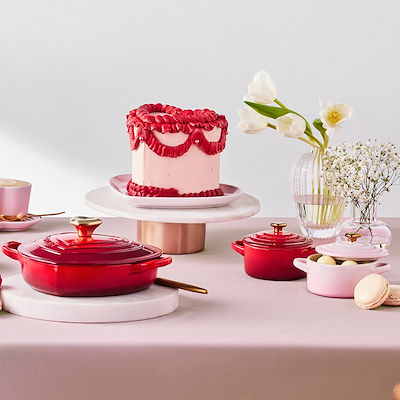 Le Creuset Signature støbejern hjertebuffetgryde med hjerteformet knop Ø 20 cm cerise