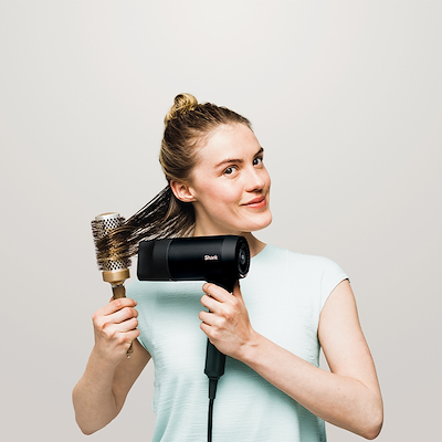 Shark Style iQ Ionic hårtørrer & styler black