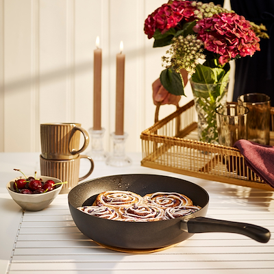 Scanpan Classic bordskåner med magnet 18 cm.