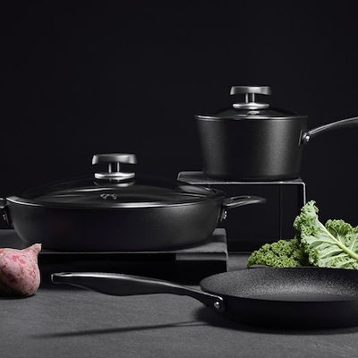 Scanpan Pro SB+ Induction kasserolle med låg sort non-stick 1.8 liter