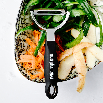 Microplane Professional Y-skræller lige sort