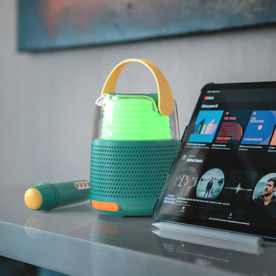 Mobility On Board karaoke højttaler KS-80 LED blå