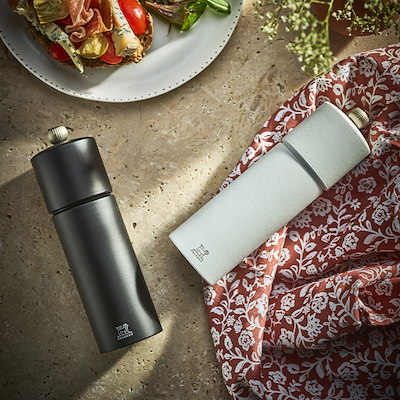 Peugeot kværnsæt sort/hvid 18 cm