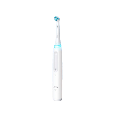 Oral-B IO serie 4 elektrisk tandbørste med rejseetui
