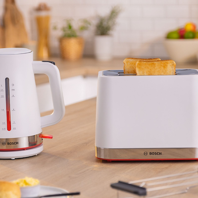 Bosch MyMoment TWK4M221 elkedel hvid & stål 1,7 liter