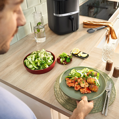 Bosch serie 4 MAF462B0 airfryer sort 6,1 liter 2050 watt