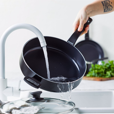 GreenPan Essence sauterpande med låg Ø28 cm