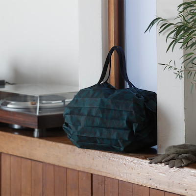 Shupatto foldbar taske medium deep forest 15 liter