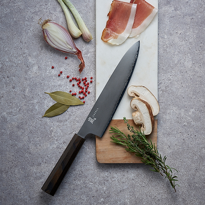 Yaxell Hana Gyuto kokkekniv 20 cm