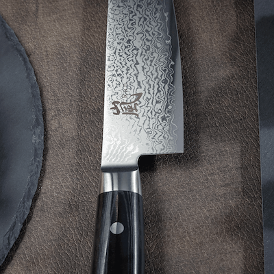 Yaxell Ran Santoku kniv 16,5 cm