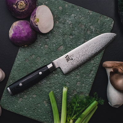 Yaxell Ran Santoku kniv 16,5 cm