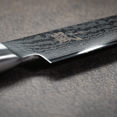 Yaxell Ran kødkniv sort 18 cm