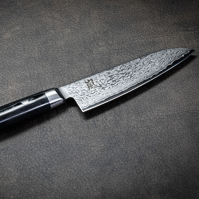 Yaxell Ran Santoku kokkekniv 12,5 cm