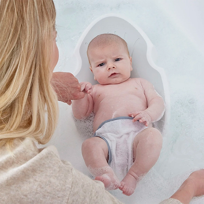 Shnuggle badestøtte til baby hvid