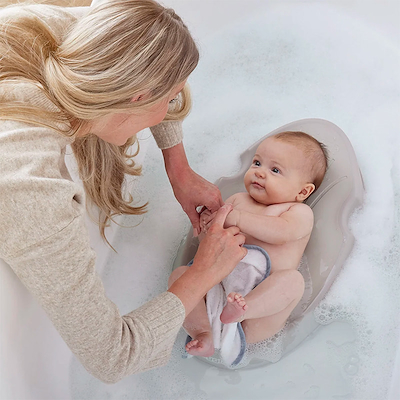 Shnuggle badestøtte til baby taupe