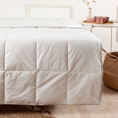 Night & Day Ara fiberdyne sommer hvid 140x200 cm