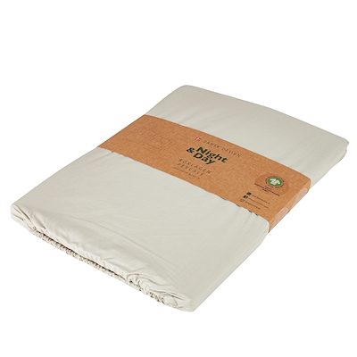 Night & Day Perscale boxlagen sand 180x200x30 cm