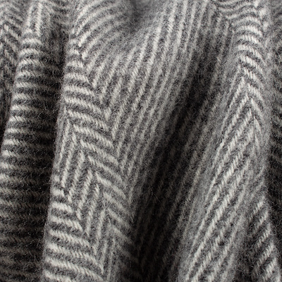 Night & Day Herringbone uldplaid mørkegrå 130x200 cm