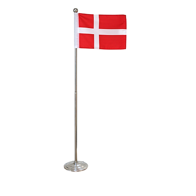 Haahr&Co. gulvflag i metal Dannebrog str. 108-192cm