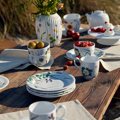 Kähler Hammershøi Summer 2026 coastal flower krus 33 cl