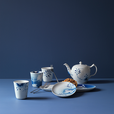 Royal Copenhagen Blå Mega Riflet tekande 1 liter
