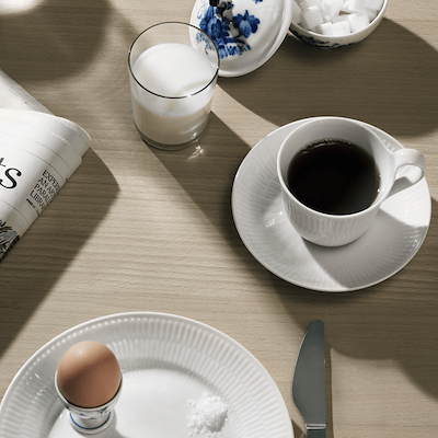 Royal Copenhagen hvid Riflet kop med underkop 25 cl