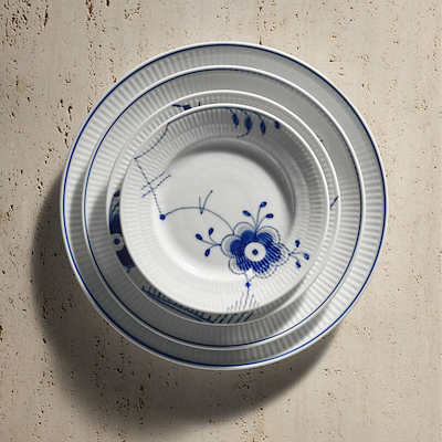 Royal Copenhagen Blå Mega Riflet tallerken nr 6 Ø 17 cm