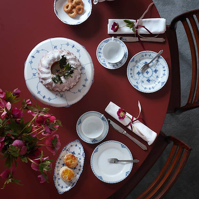 Royal Copenhagen Prinsesse kop med underkop blå 20 cl