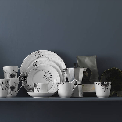 Royal Copenhagen sort Mega Riflet termokop 26 cl