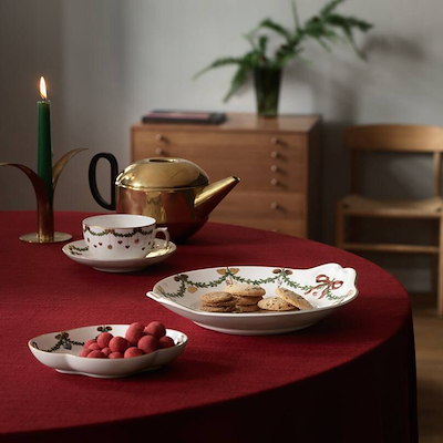 Royal Copenhagen Stjerne Jul Riflet fad 27 cm