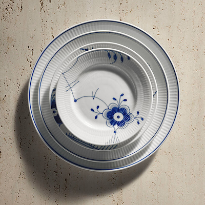 Royal Copenhagen Blå Mega Riflet tallerken nr. 2 Ø 19 cm