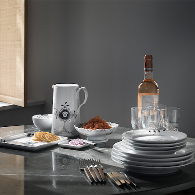 Royal Copenhagen Sort Mega Riflet nr. 6 tallerken 19 cm