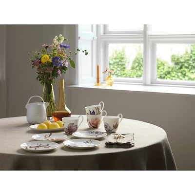Royal Copenhagen Flora tallerken Stedmoderblomst 22 cm
