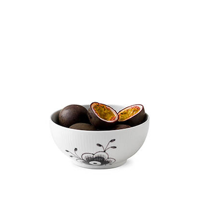 Royal Copenhagen Sort Mega Riflet skål 73 cl