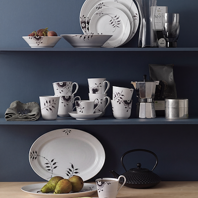 Royal Copenhagen Sort Mega Riflet højhankskop 33 cl