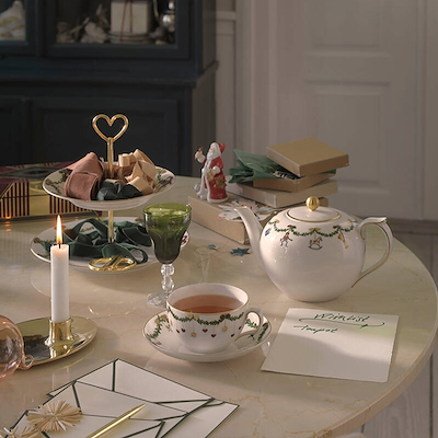 Royal Copenhagen Stjerne Riflet Jul kop med underkop 32 cl