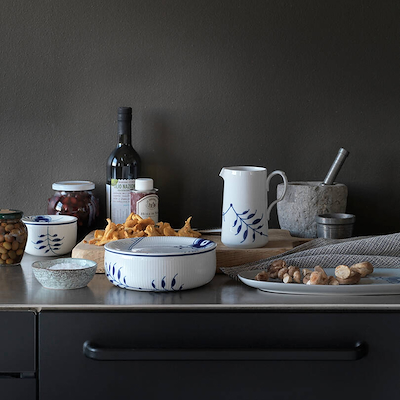 Royal Copenhagen Blå Mega riflet kande 50 cl