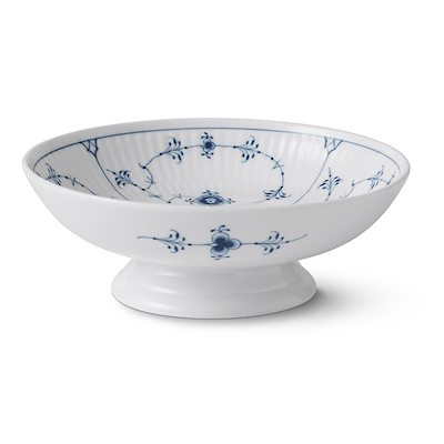 Royal Copenhagen Musselmalet Riflet skål på fod 17 cm