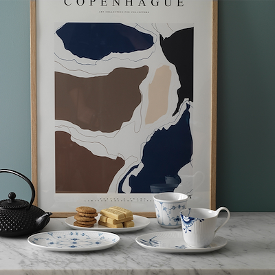 Royal Copenhagen History asiet blå/hvid 3 stk. 23 cm