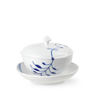 Royal Copenhagen Blå Mega Riflet skål med låg og underkop 38 cl