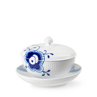 Royal Copenhagen Blå Mega Riflet skål med låg og underkop 38 cl