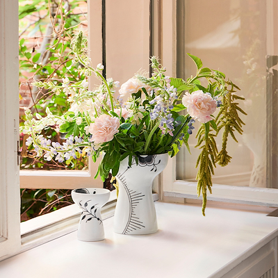 Royal Copenhagen Sort Mega Riflet åben vase H 19 cm