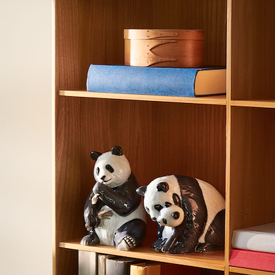 Royal Copenhagen spisende panda 18 cm