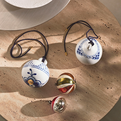 Royal Copenhagen Blå Mega Riflet & Prinsesse julekugle sæt