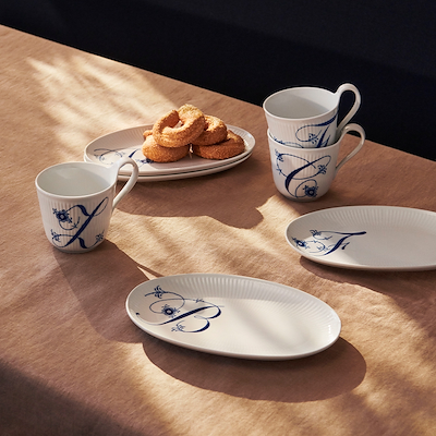 Royal Copenhagen Alfabet oval tallerken B 23 cm