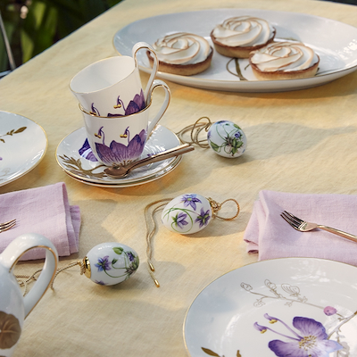 Royal Copenhagen påskeæg blå/lilla anemone 6 cm