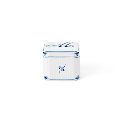Royal Copenhagen Alfabet bonbonniere M 13 cl