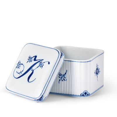 Royal Copenhagen Alfabet bonbonniere K 13 cl