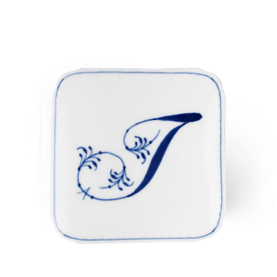 Royal Copenhagen Alfabet bonbonniere T 13 cl
